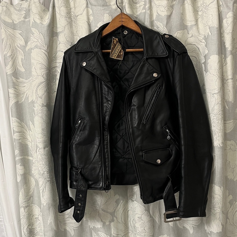 Vintage 1970s -1980s Schott Perfecto distressed leather biker jacket